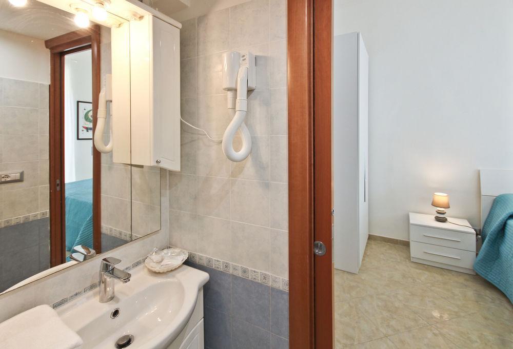 San Pietro's - Pensionat 2*